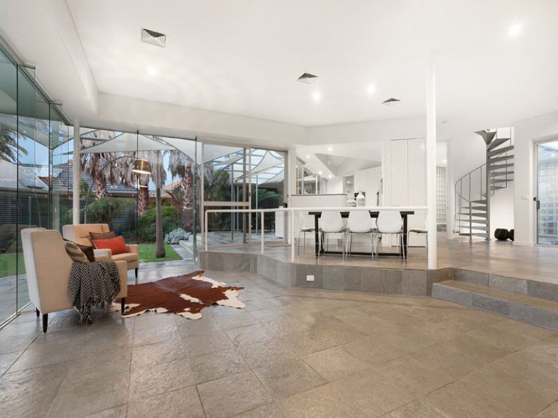 25 Littlewood Street, Hampton image 3