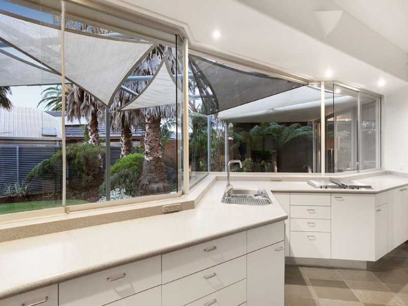 25 Littlewood Street, Hampton image 4