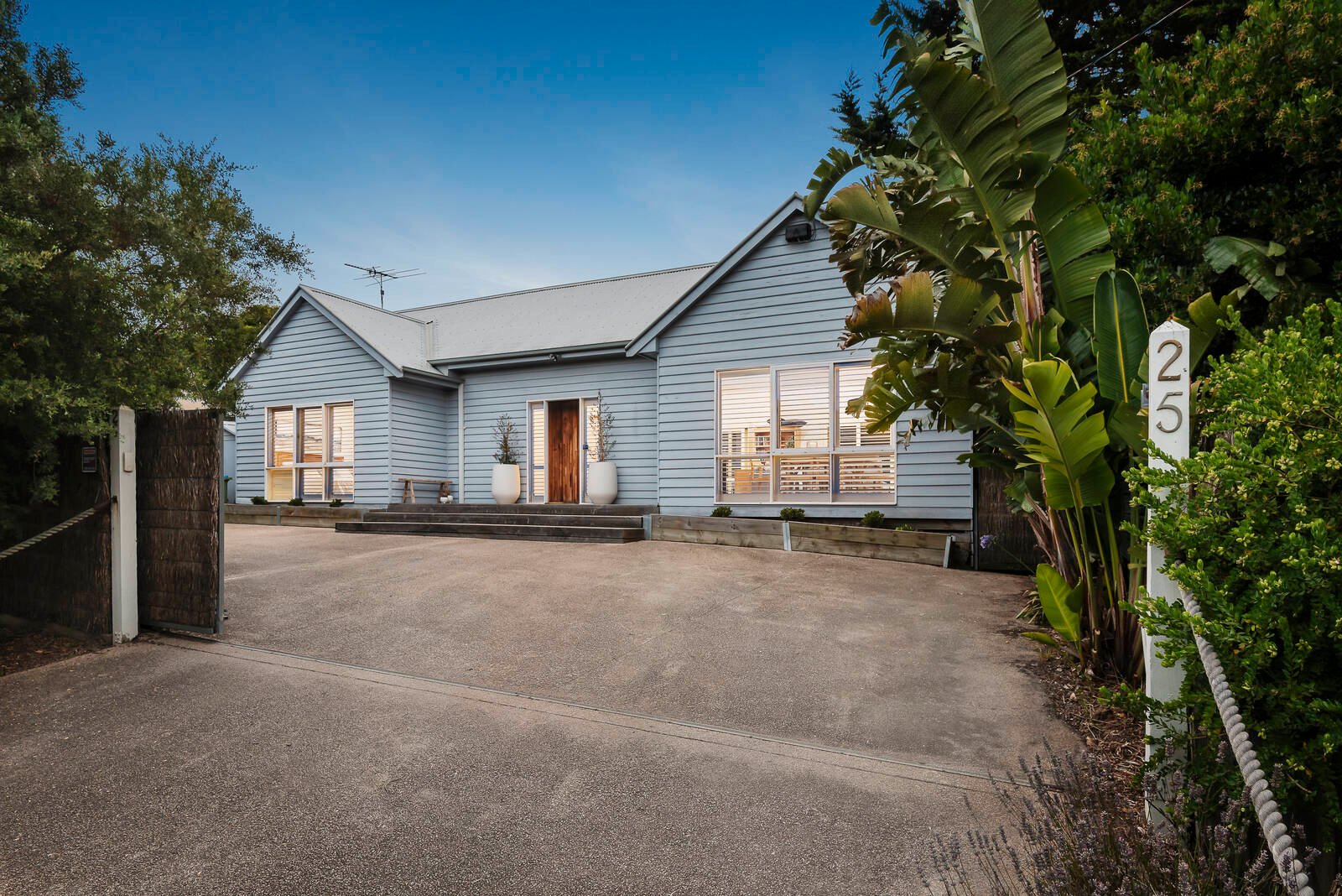 Property Gallery - Main Image