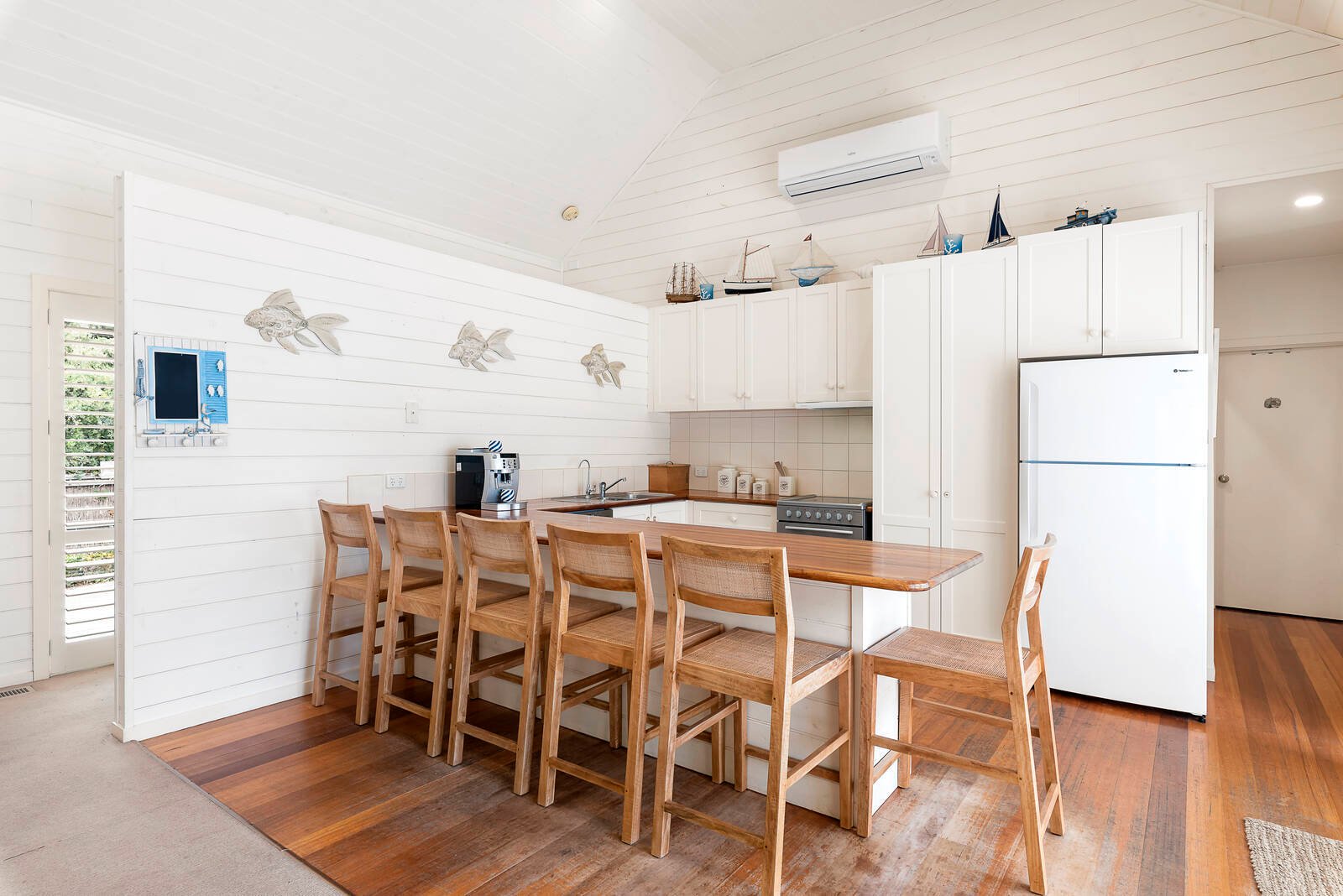 Property Gallery Thumbnail 3