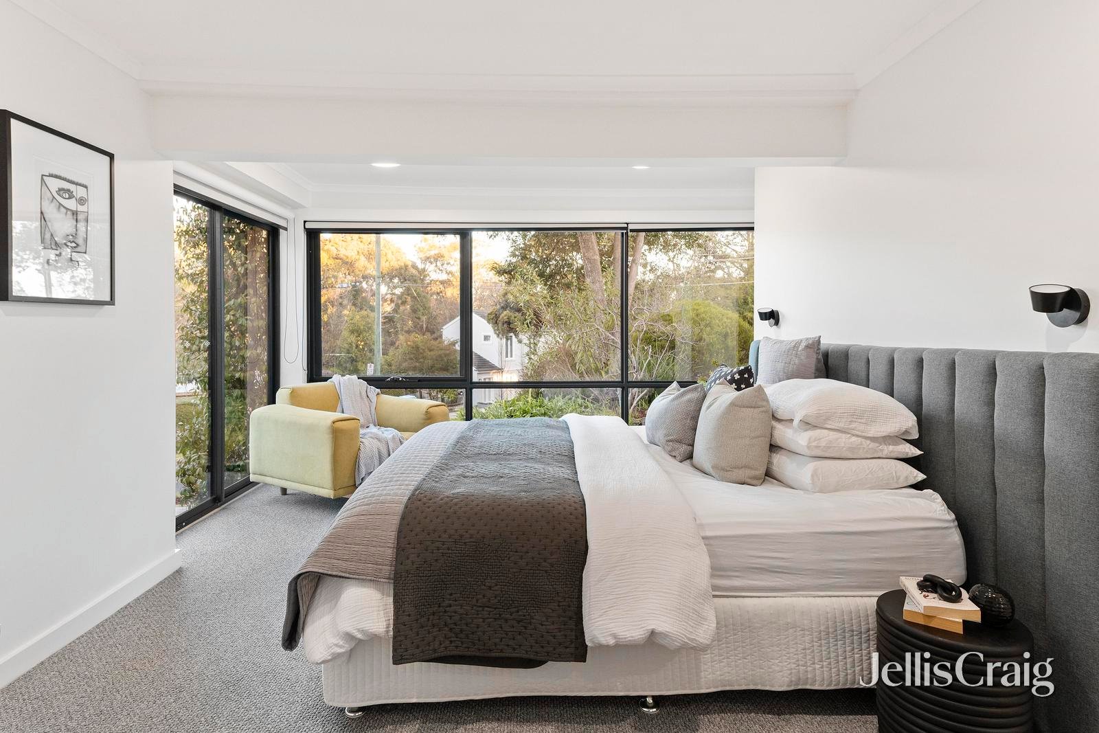 25 Long View Road, Croydon South image 7