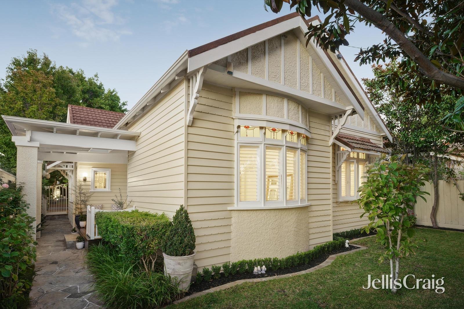 25 Lucan Street, Caulfield&nbsp;North image 1