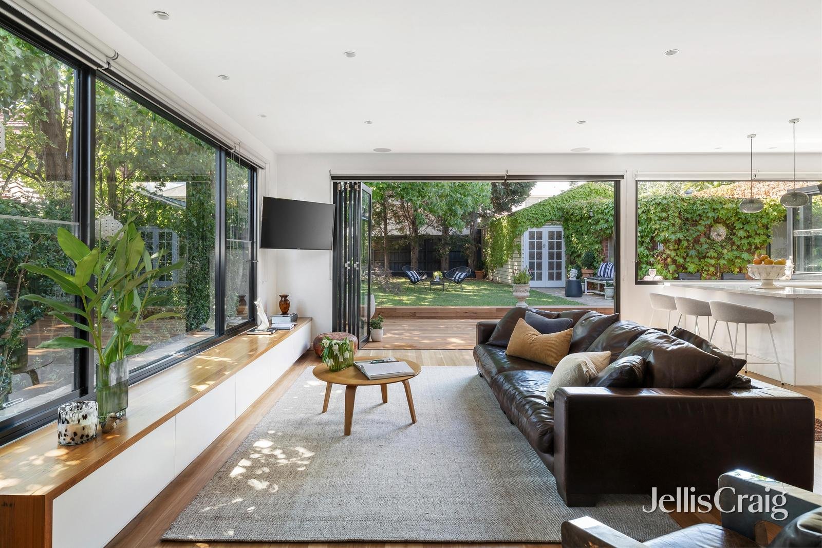 25 Lucan Street, Caulfield&nbsp;North image 2