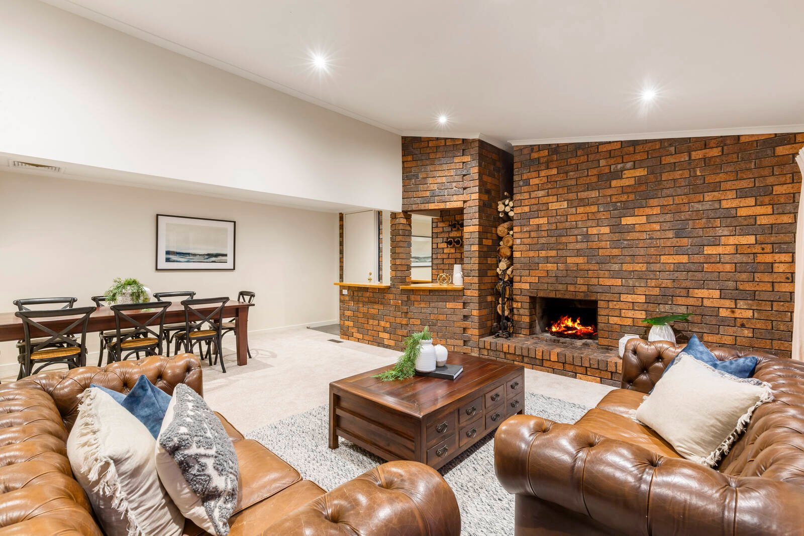 Property Gallery Thumbnail 3