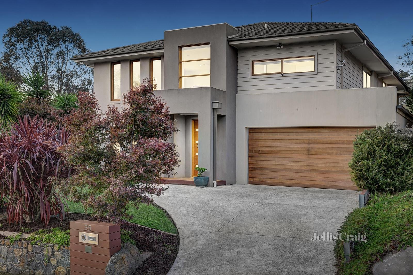 25 Magenta Rise, Diamond Creek image 2