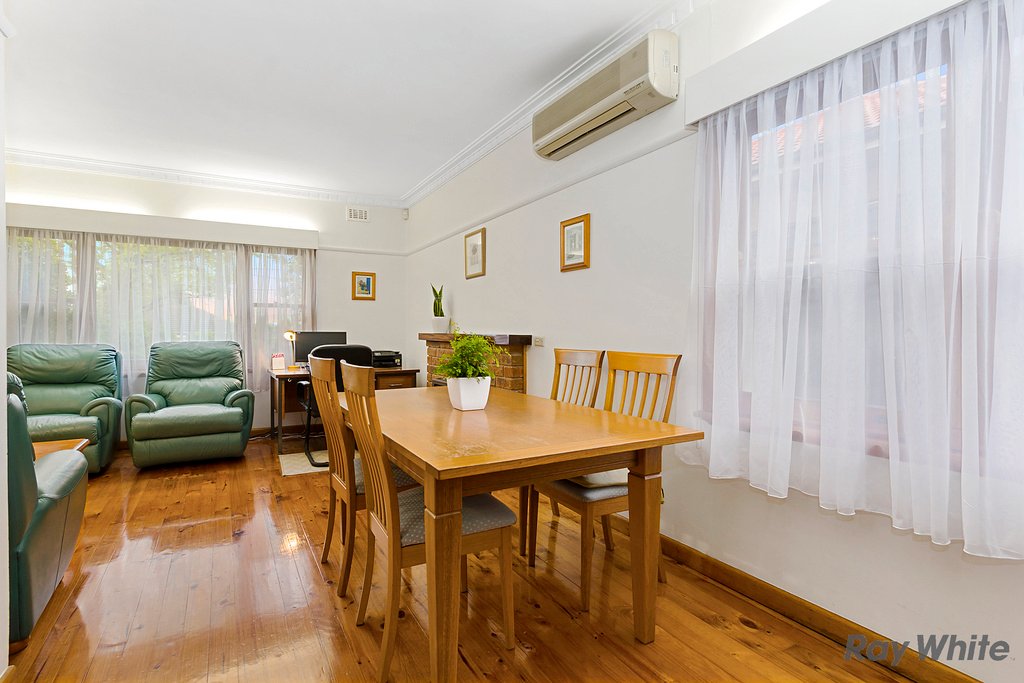 25 Marshall Road, Box Hill North image 4