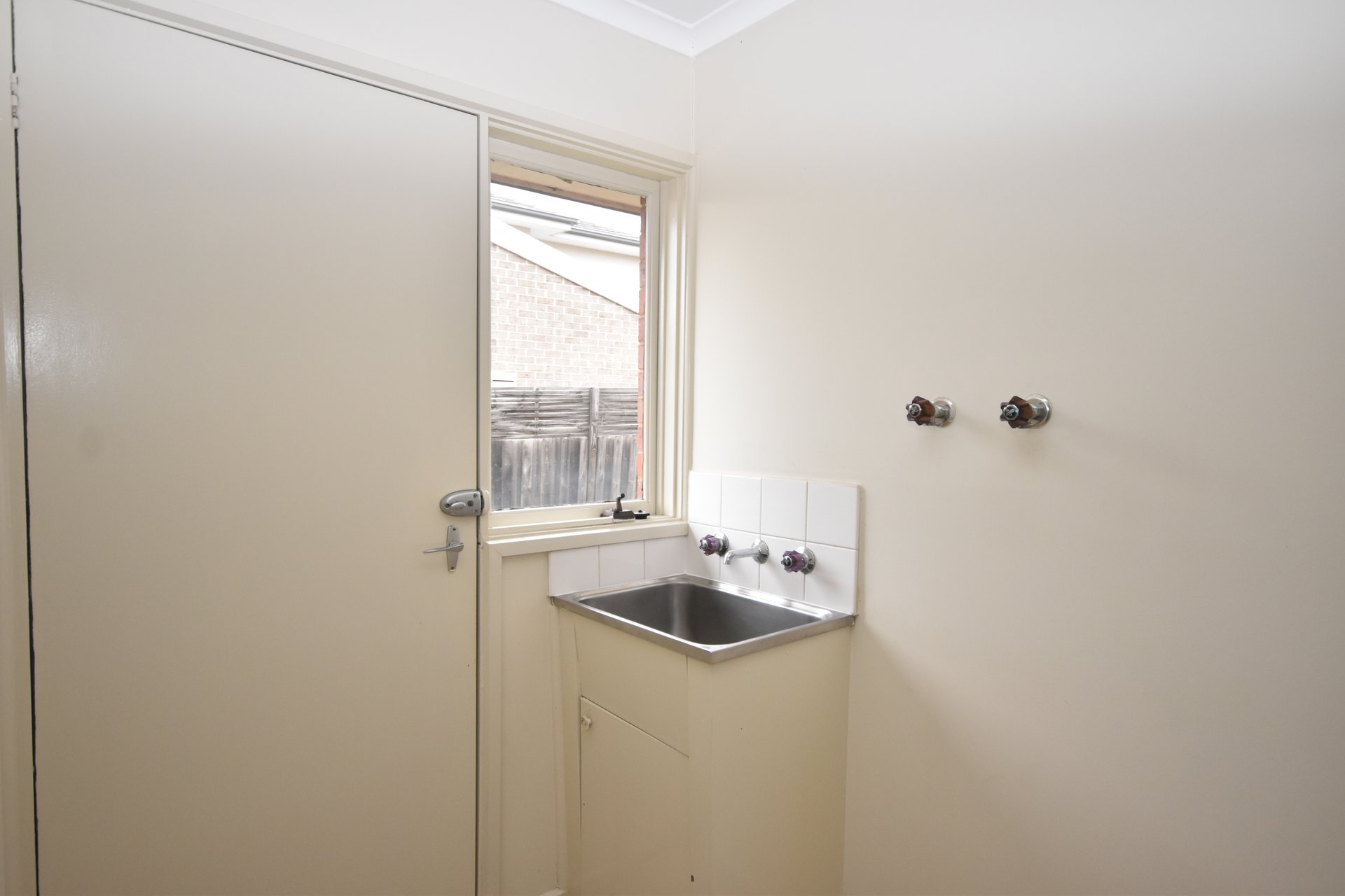 2/5 McComb Street, Lilydale image 9