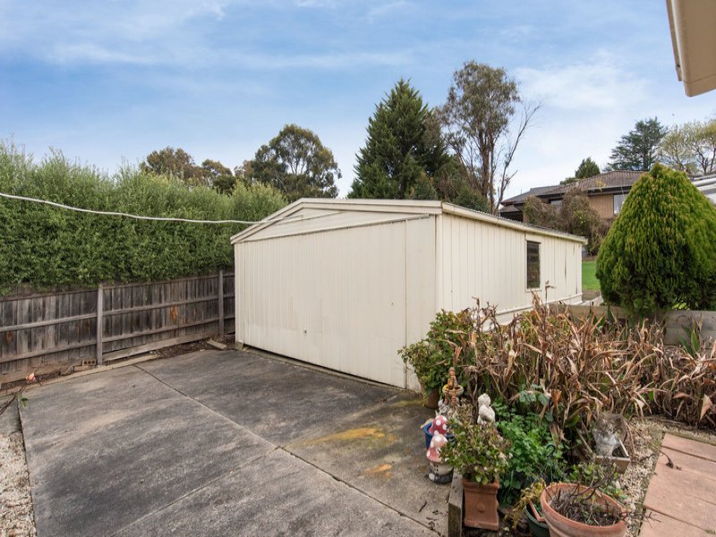 25 McDermott Avenue, Mooroolbark image 15