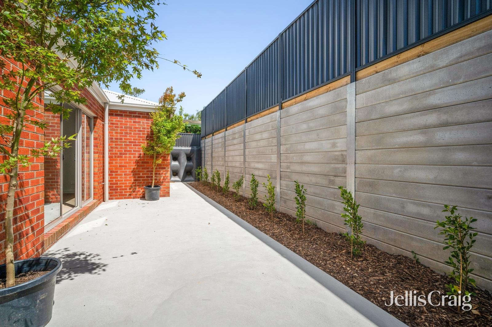 25 Miners Crescent, Ballarat East image 13