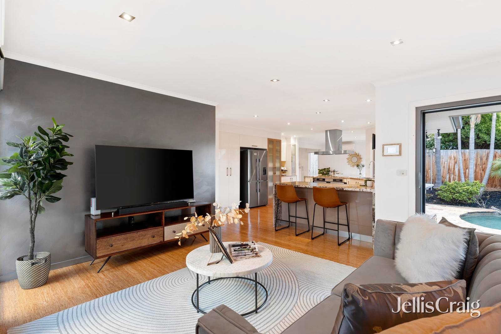 25 Monomeath Close, Doncaster East image 4