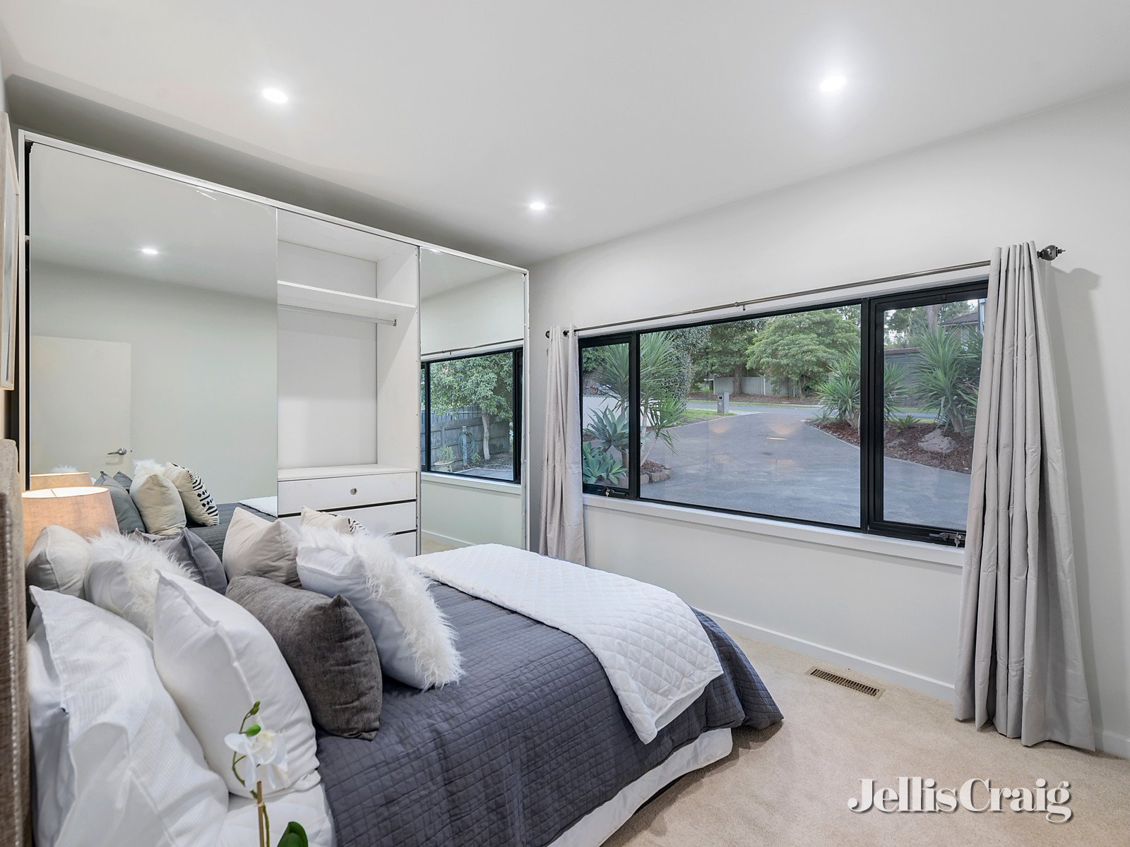 25 Montalbo Road, Ringwood North image 6