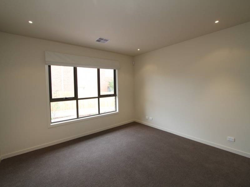 2/5 Moody Street, Balwyn&nbsp;North image 6