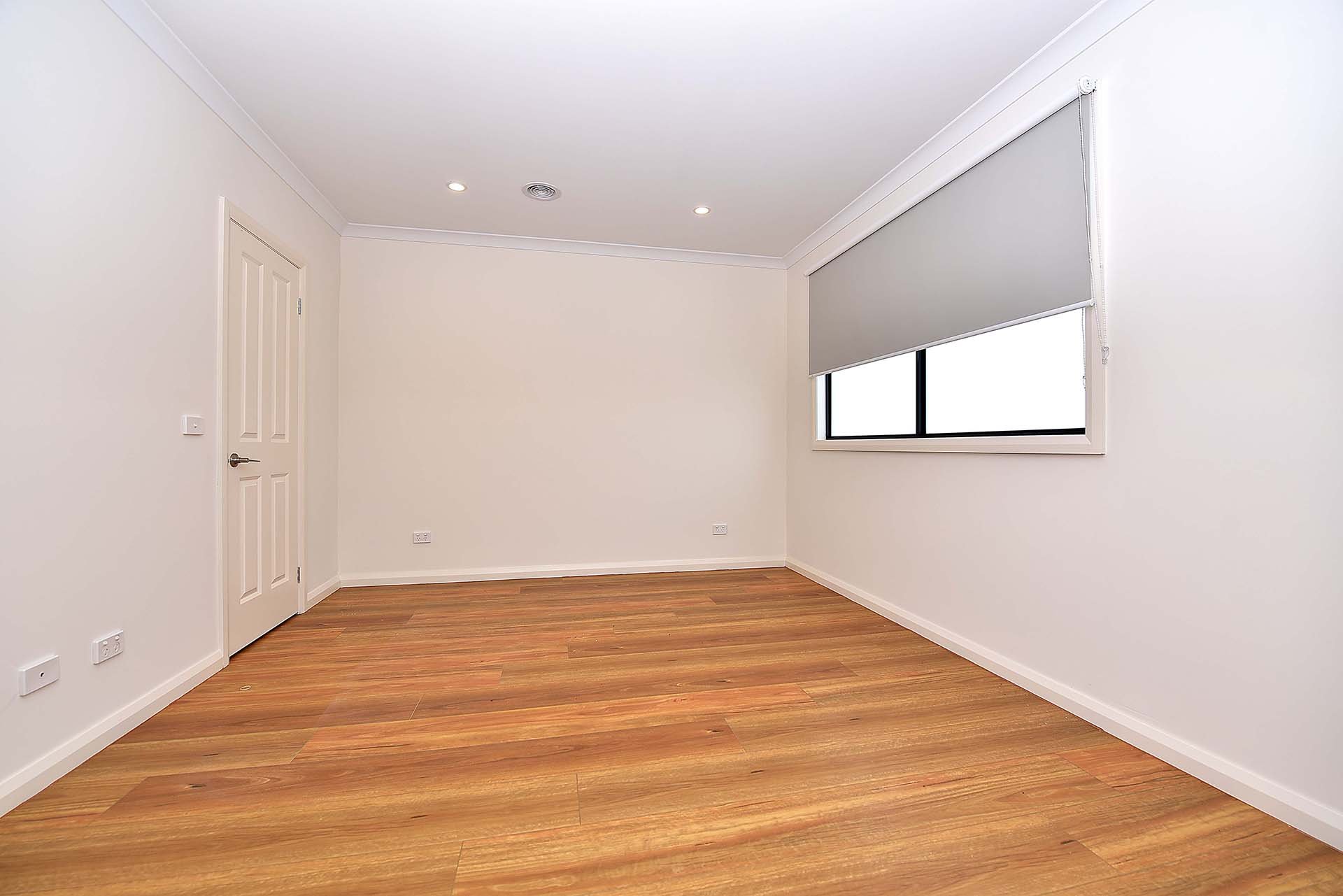 2/5 Moorea Court, Mount Waverley image 5