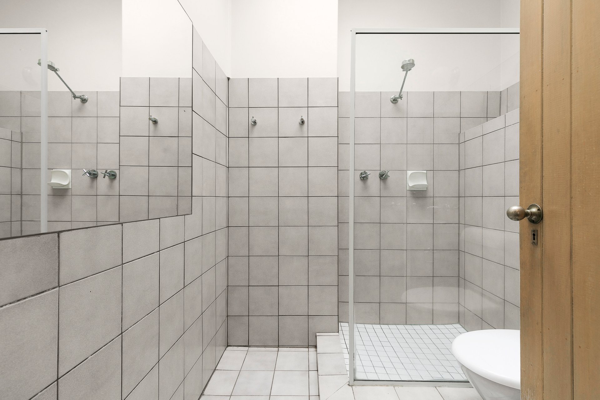 Property Gallery Thumbnail 4