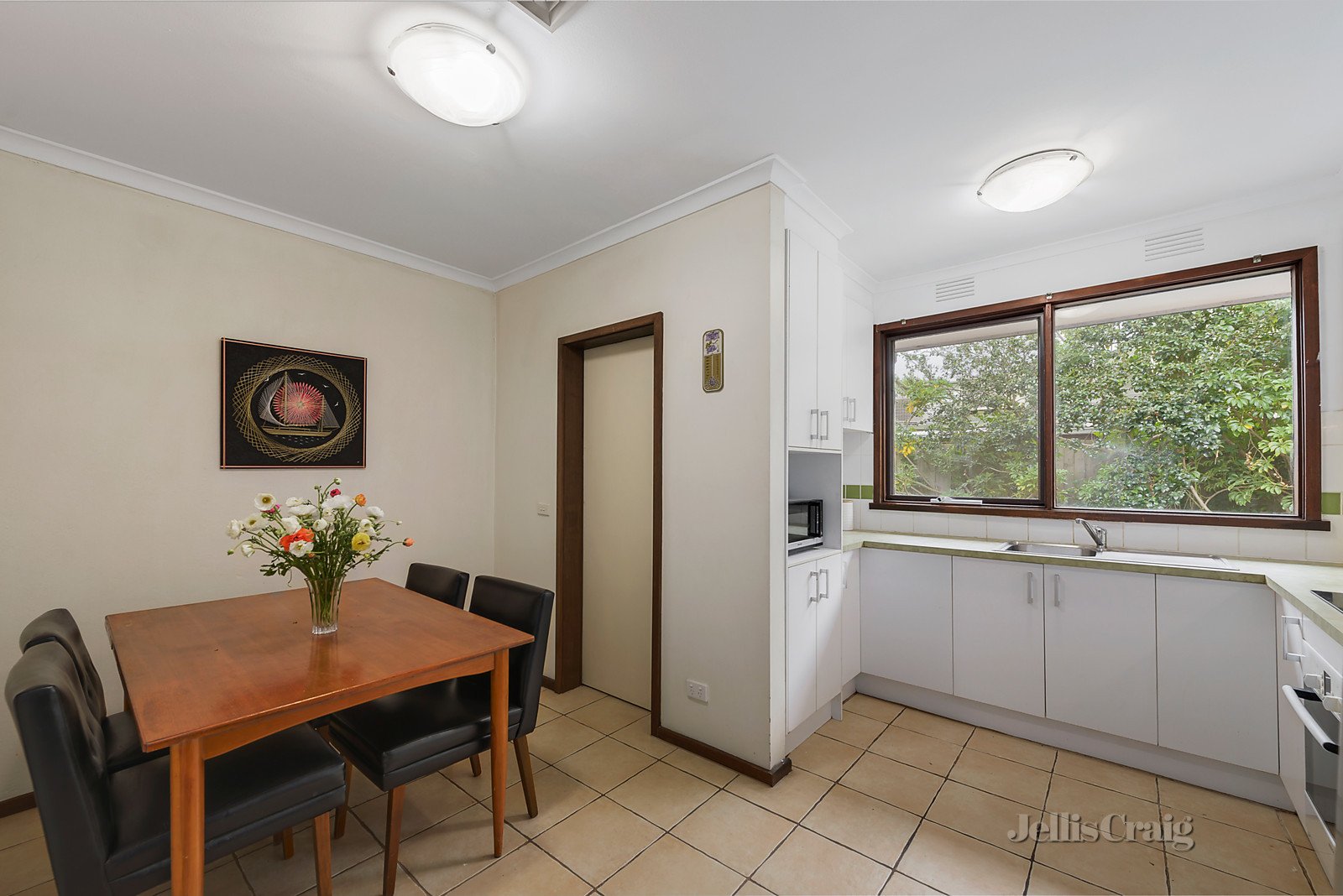 2/5 Murphy Street, Brighton image 3