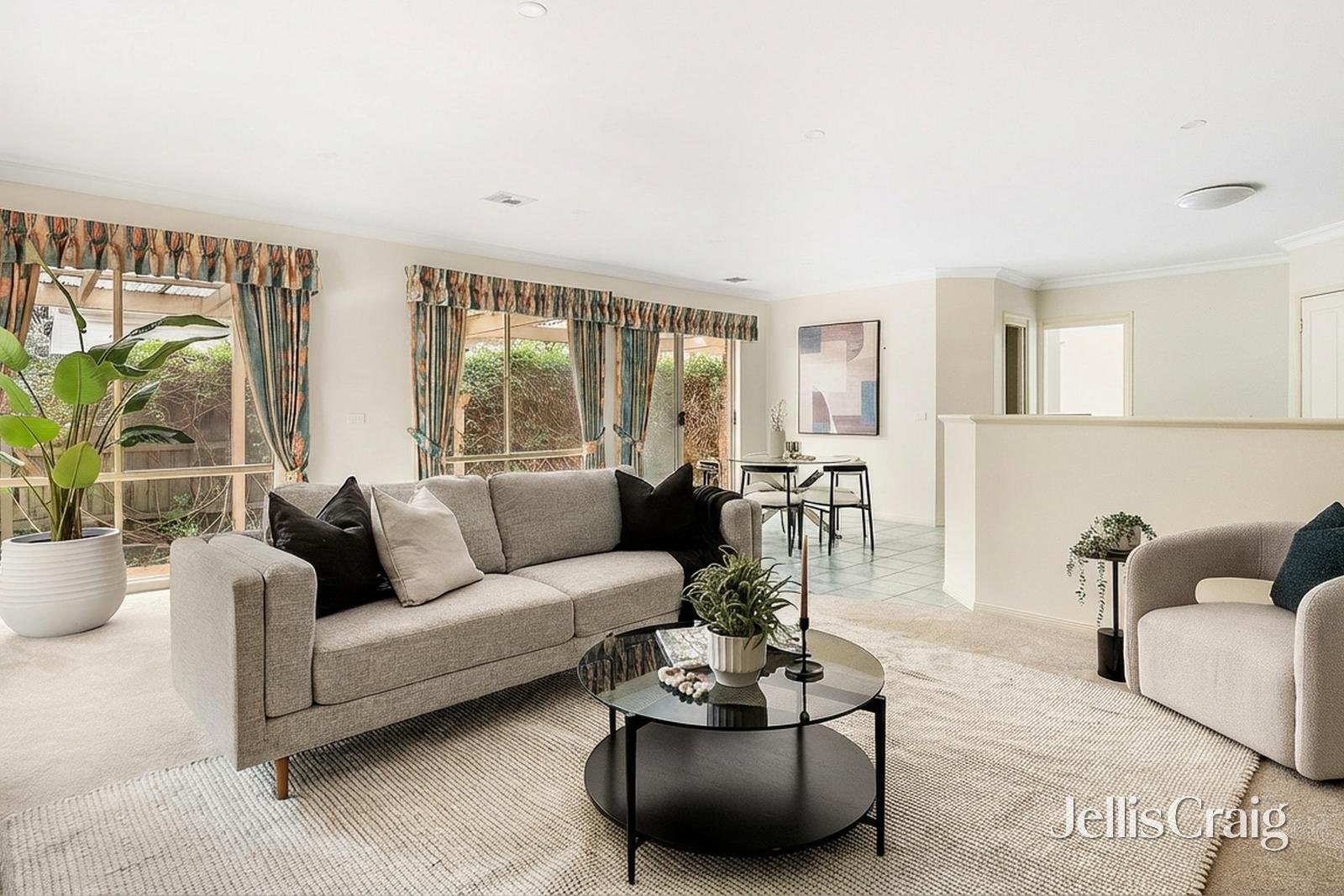 25 Nimmo Street, Essendon image 2