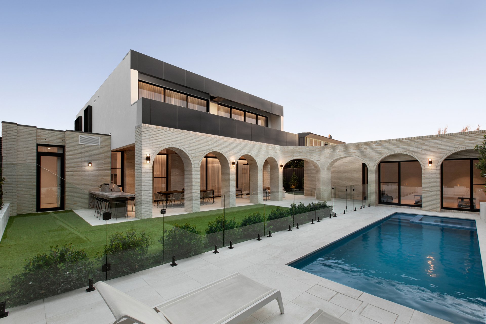 Property Gallery - Main Image