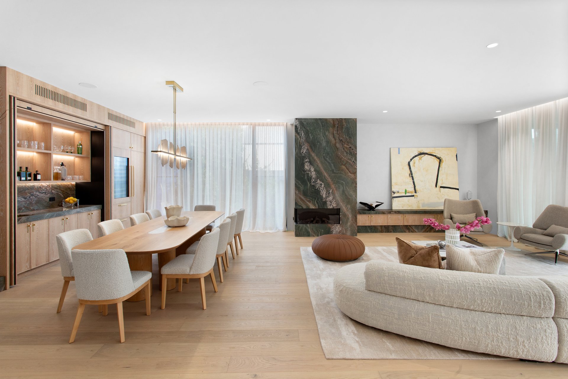 Property Gallery Thumbnail 6