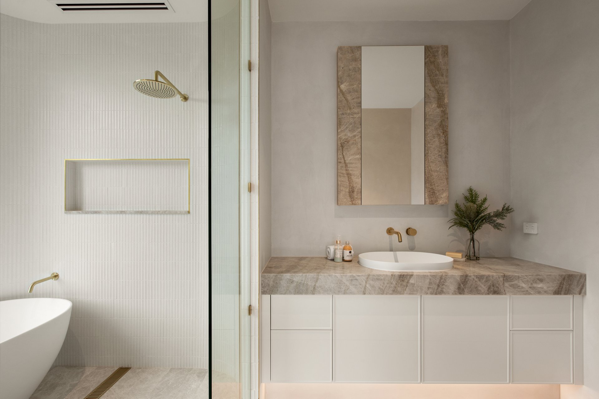 Property Gallery Thumbnail 24