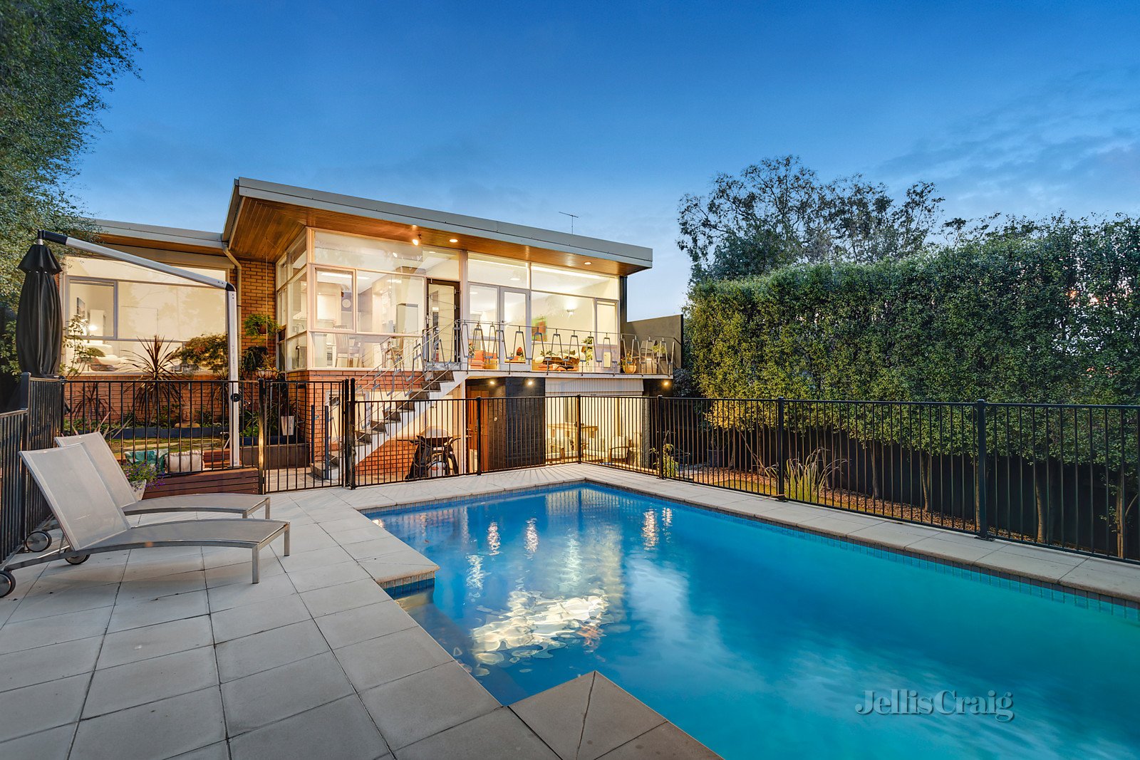 25 Orion Street, Balwyn North image 2