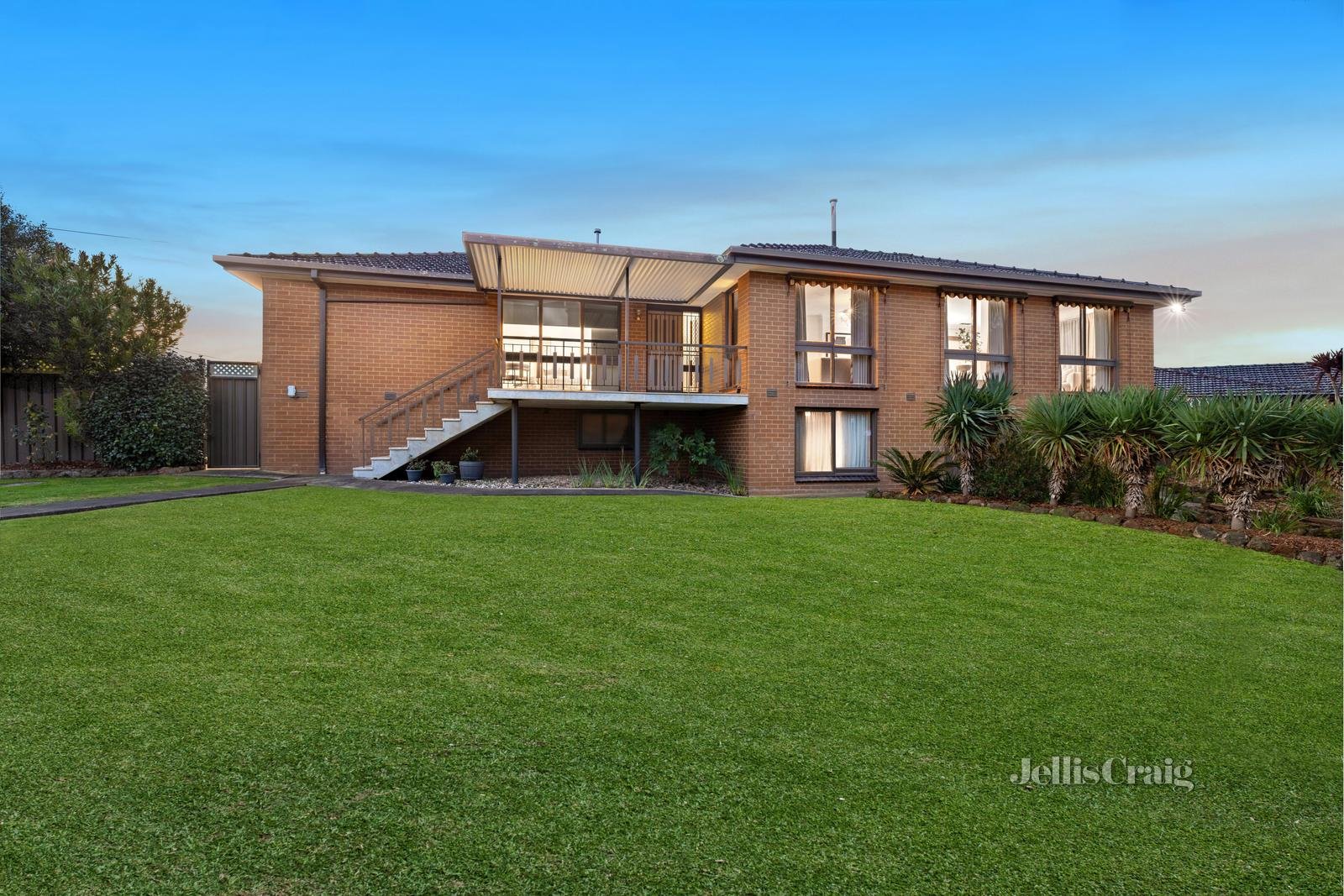 25 Panorama Drive, Forest Hill image 17