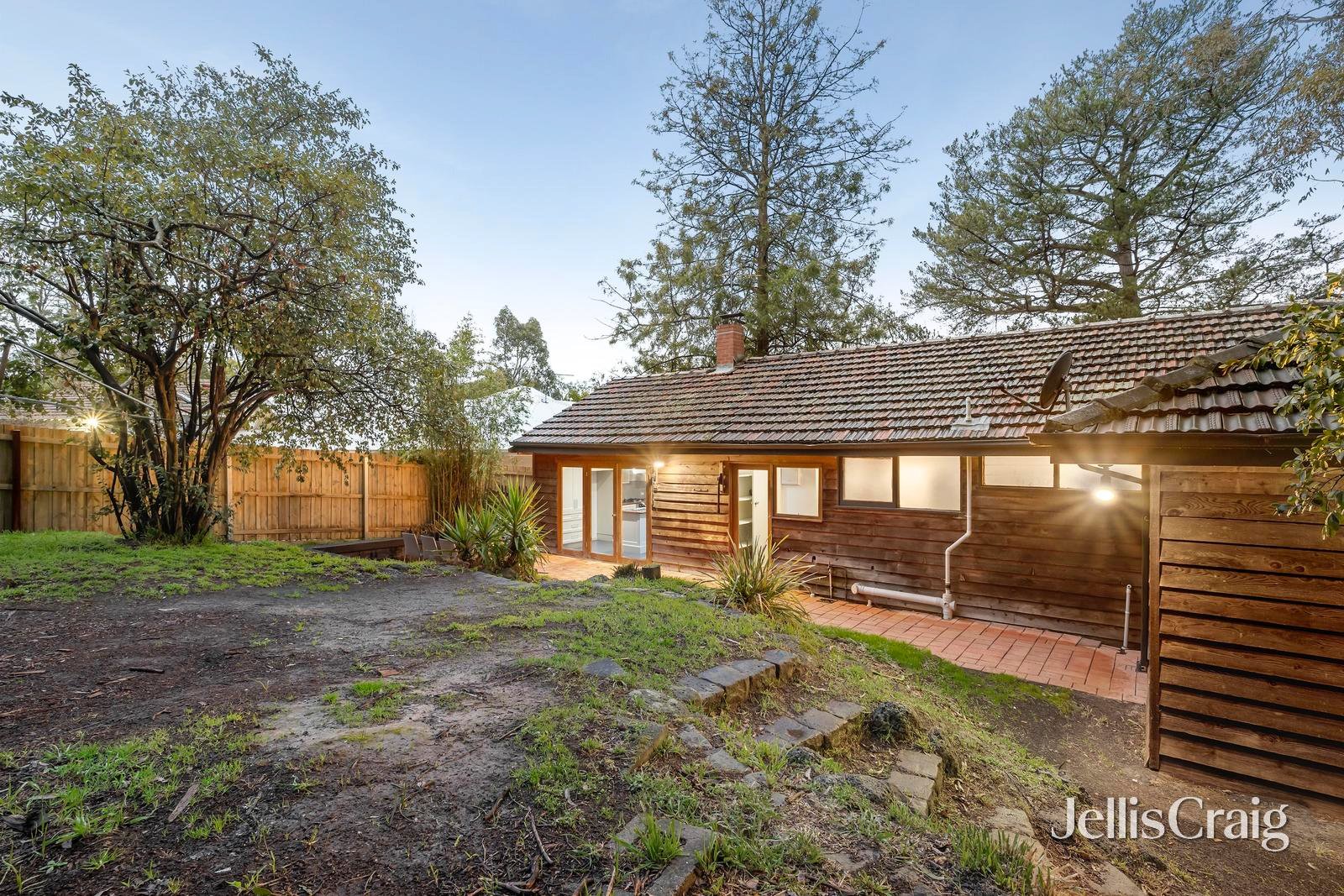 25 Patrick Avenue, Croydon North image 12