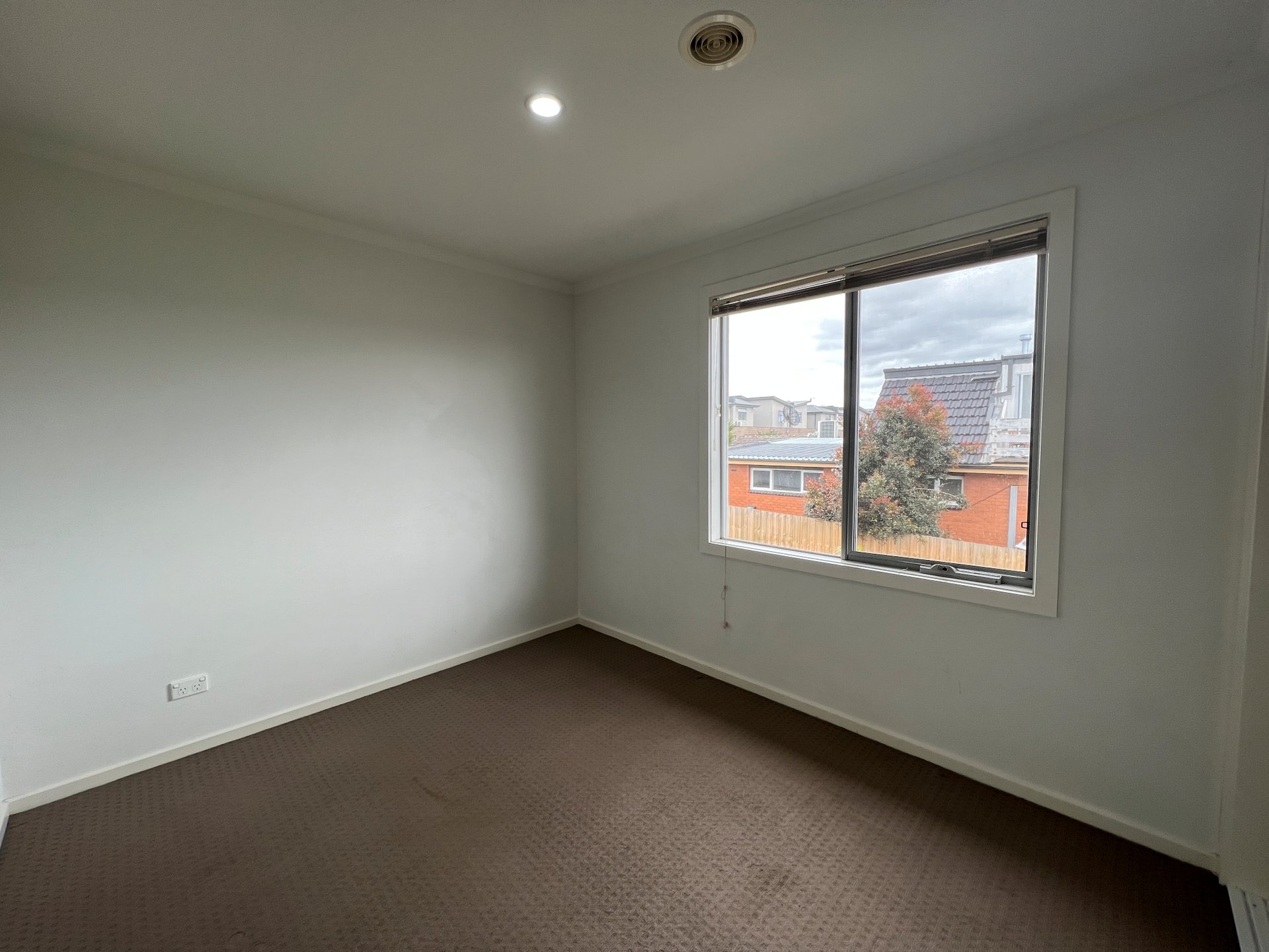2/5 Peter Street, Grovedale image 4