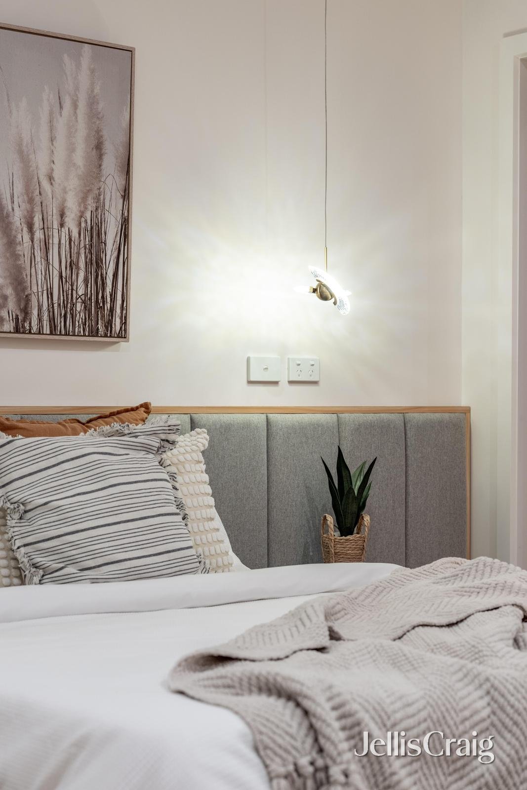 2/5 Peveril Street, Glen&nbsp;Waverley image 9