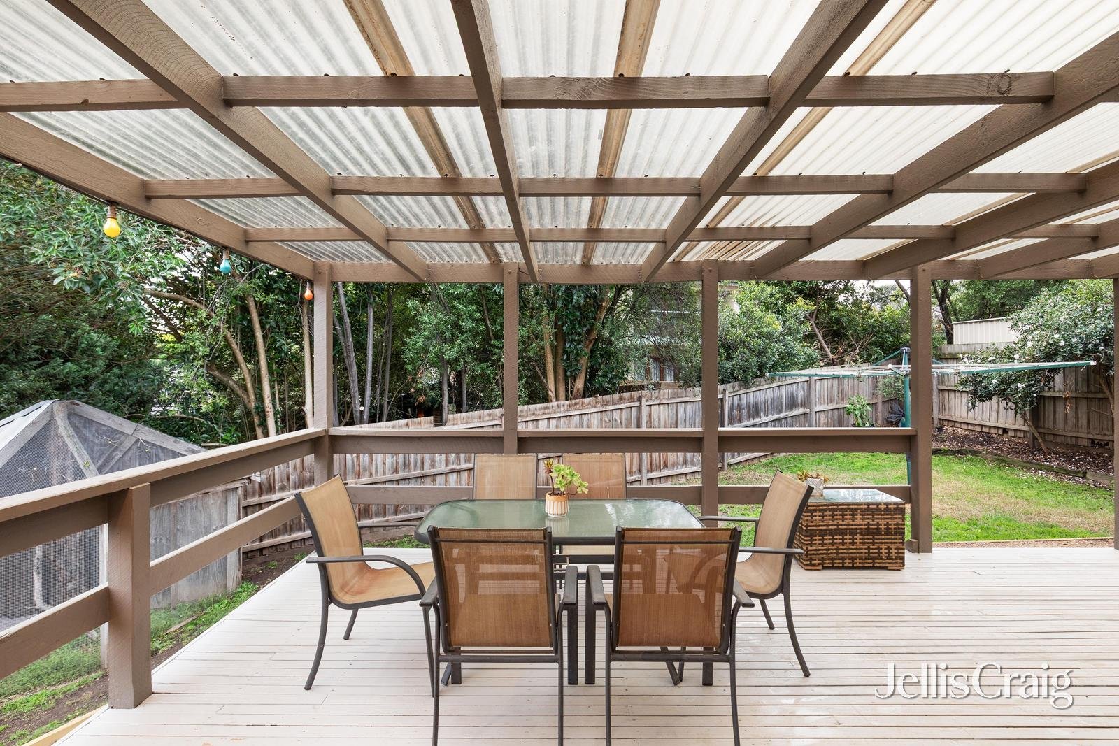 25 Pinehills Drive, Greensborough image 13
