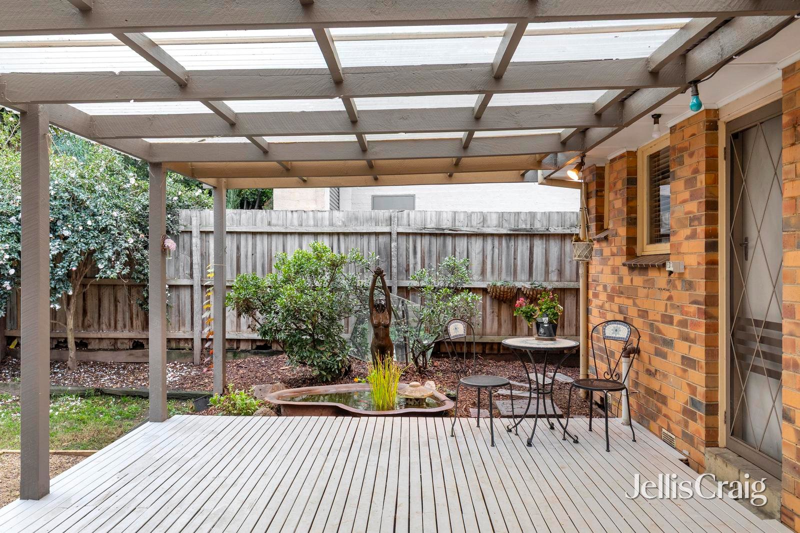 25 Pinehills Drive, Greensborough image 14
