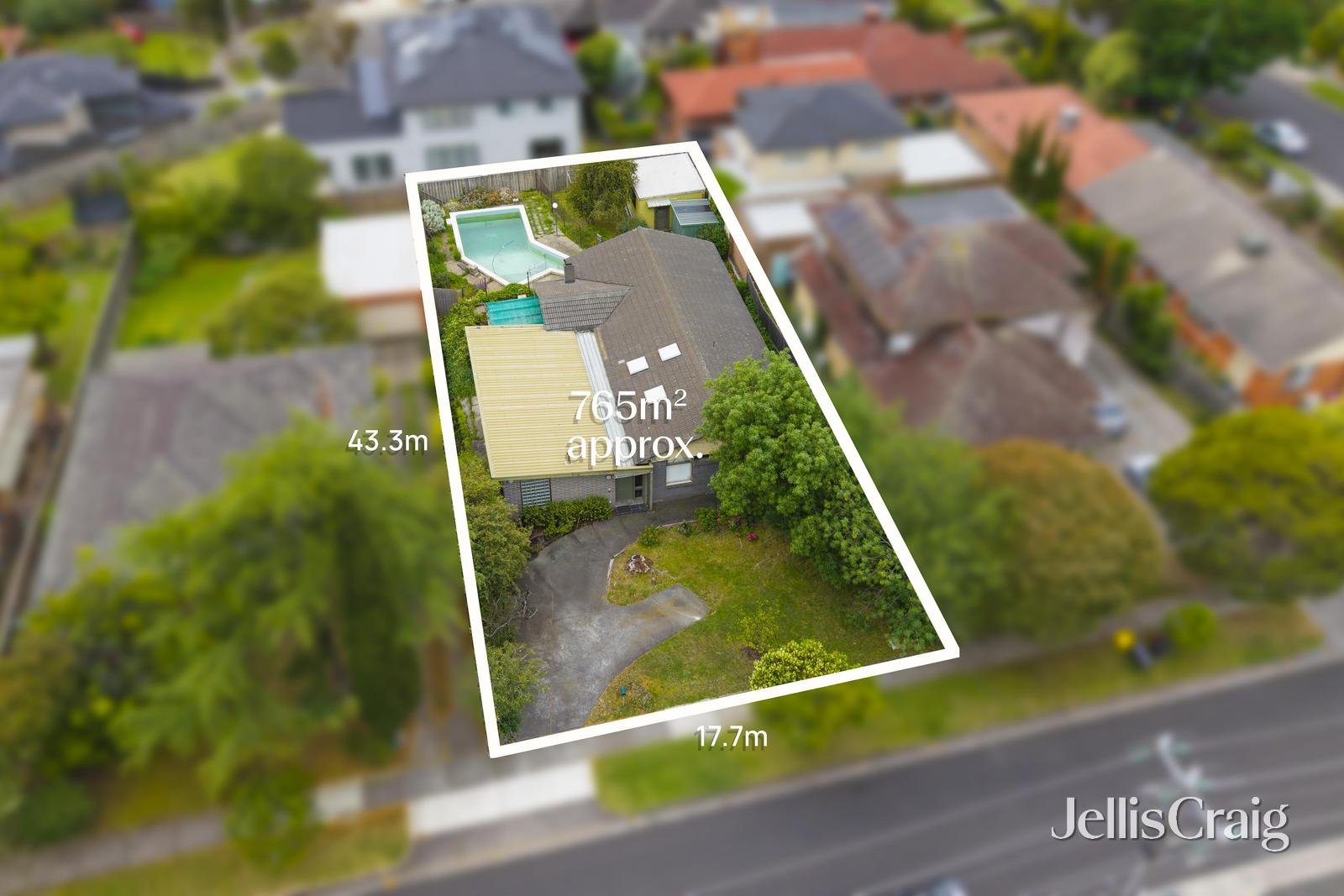 25 Rhonda Street, Mount Waverley image 2