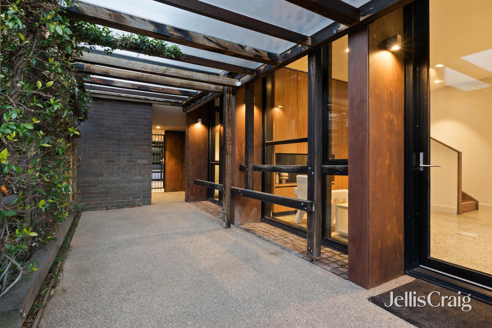 25 Robert Street, Bentleigh image 2