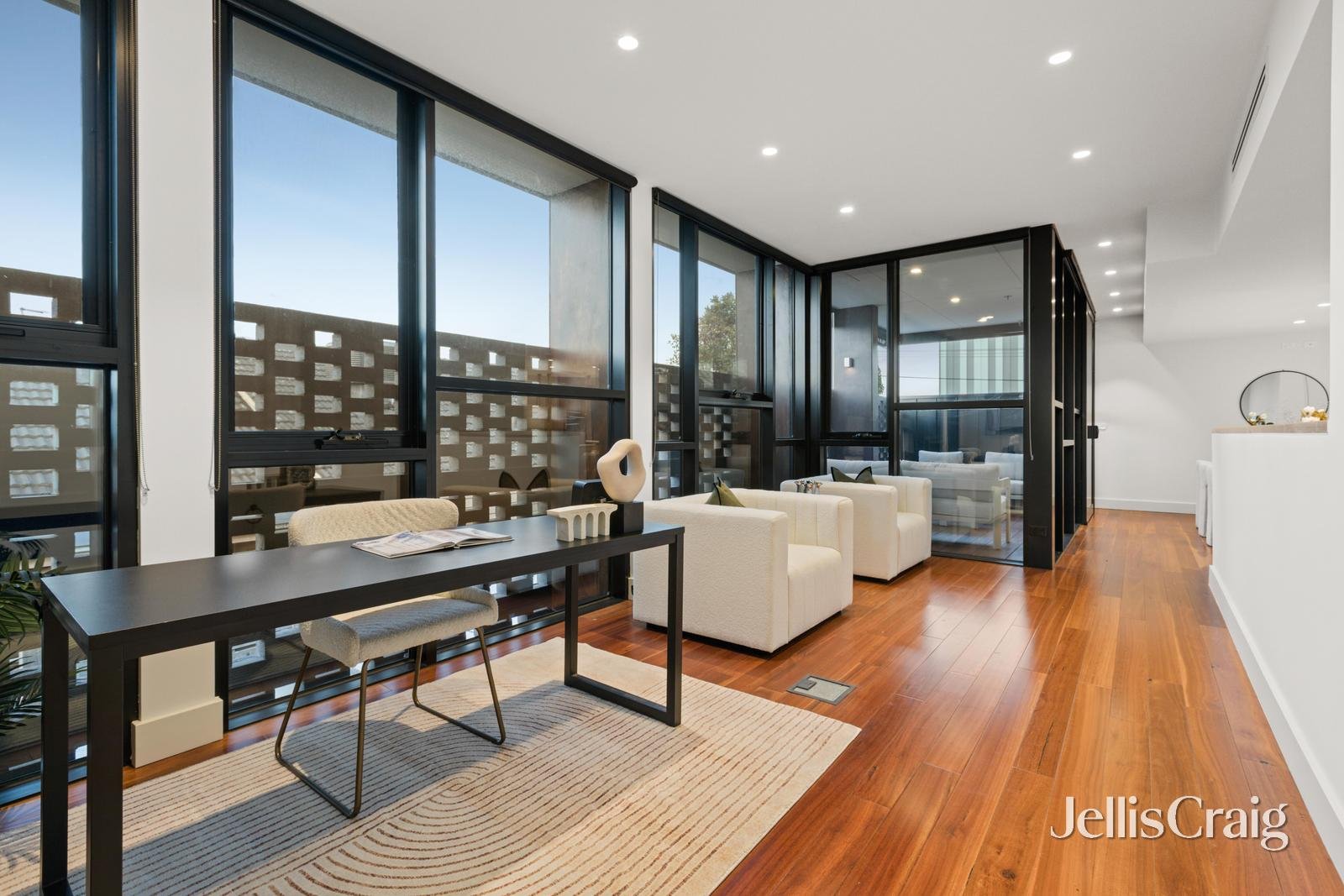 25 Robert Street, Bentleigh image 8