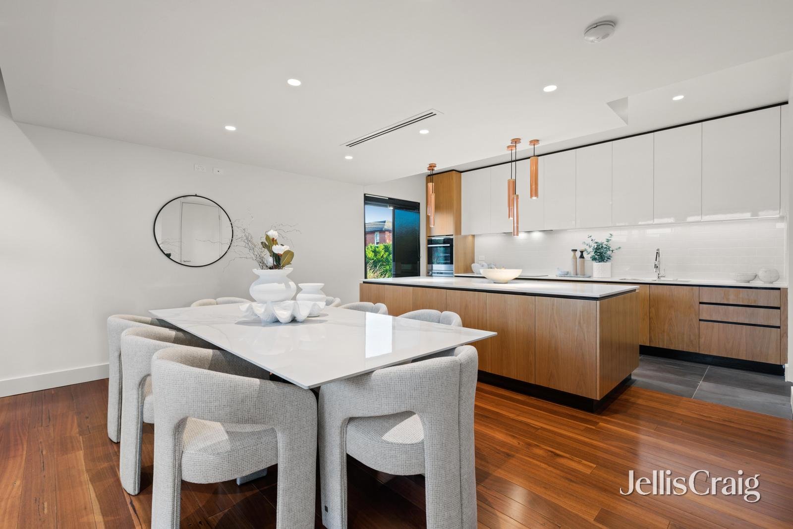 25 Robert Street, Bentleigh image 9