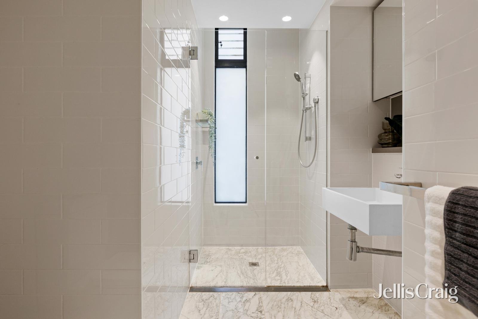25 Robert Street, Bentleigh image 15