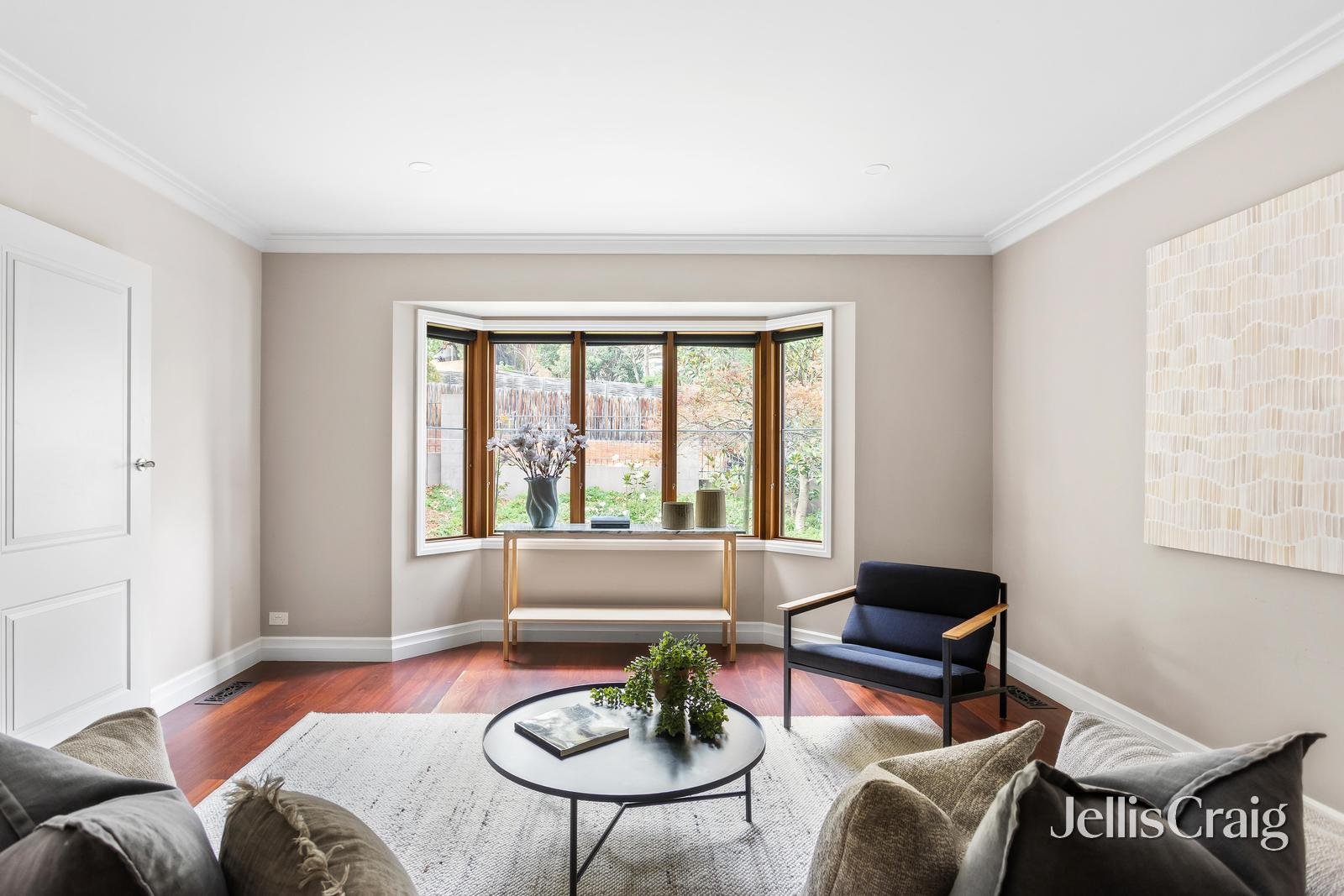 25 Rose Avenue, Surrey&nbsp;Hills image 2