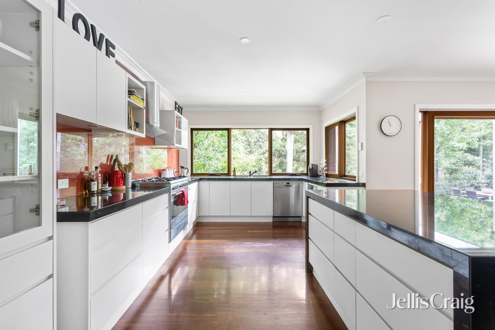 25 Rose Avenue, Surrey&nbsp;Hills image 7