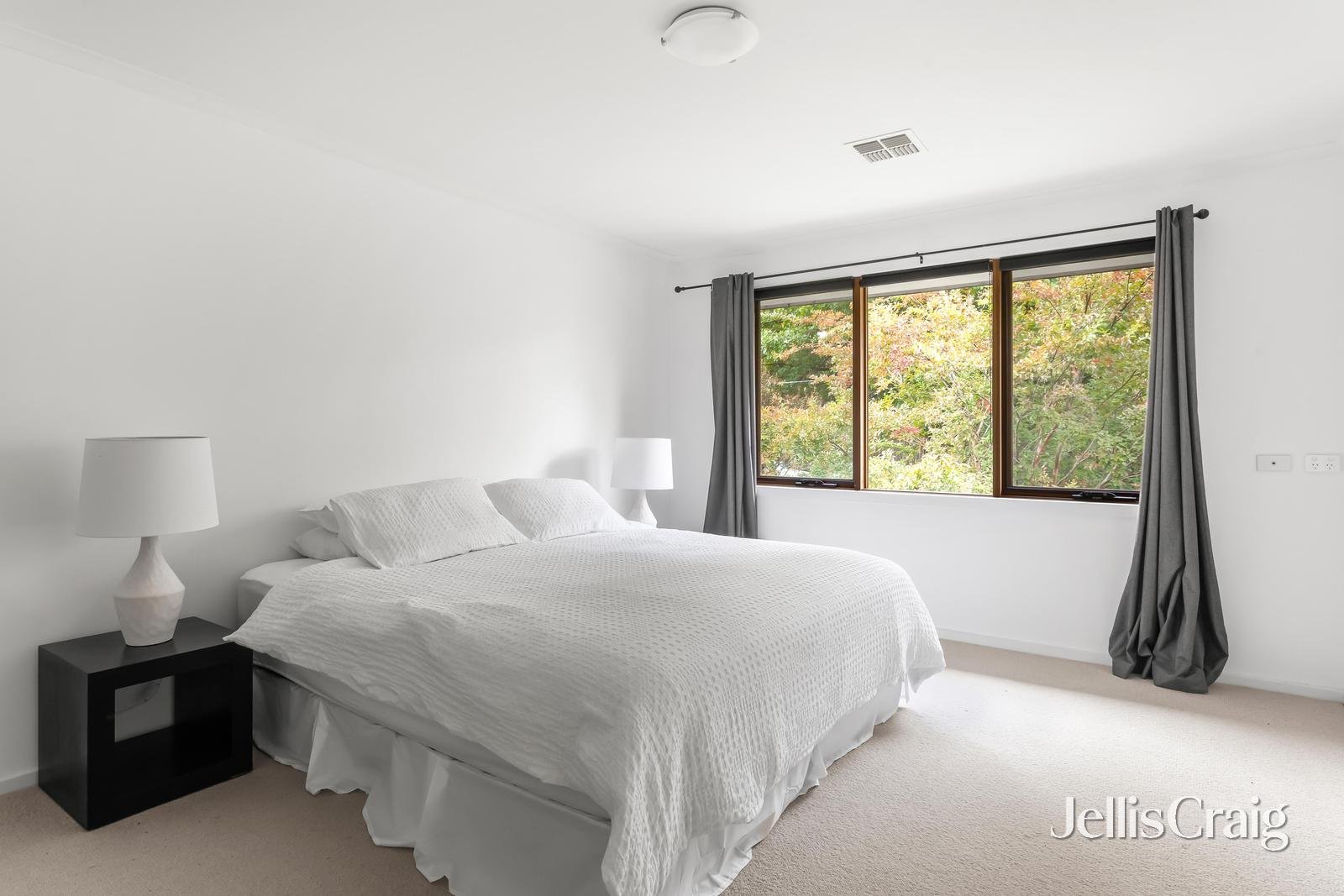 25 Rose Avenue, Surrey&nbsp;Hills image 8