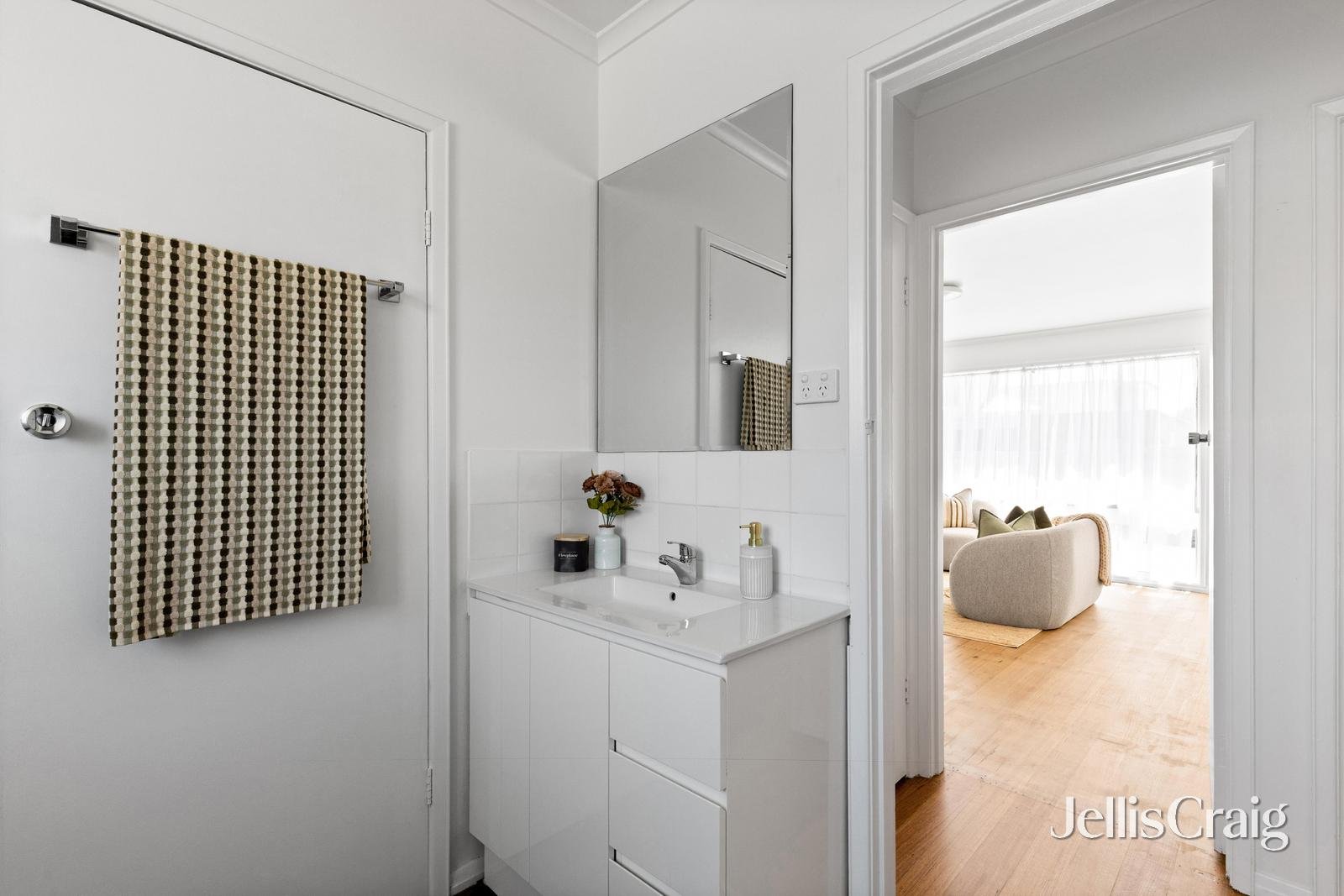 2/5 Rose Street, Altona image 6