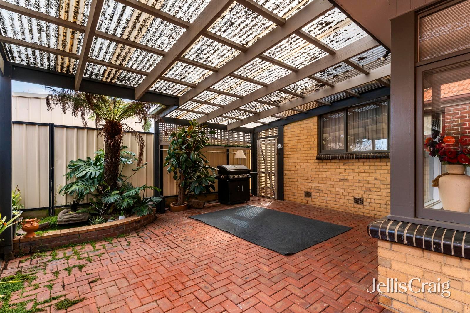 25 Rosehill Road, Essendon&nbsp;West image 10
