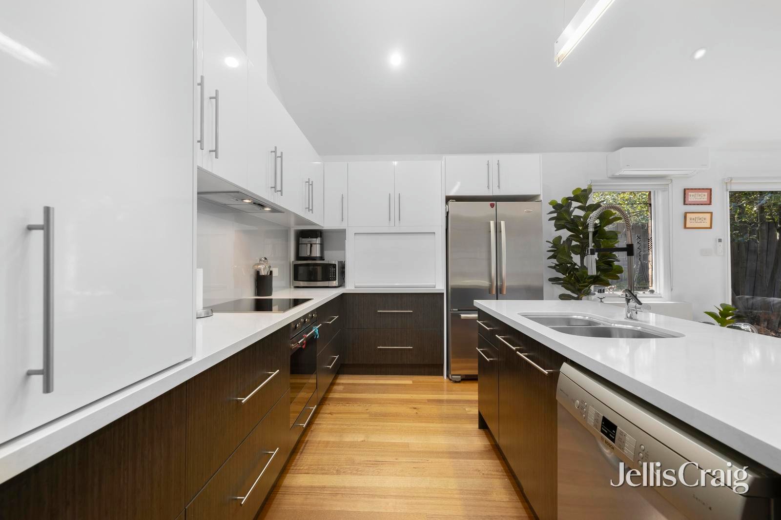 25 Salisbury Avenue, Blackburn image 2