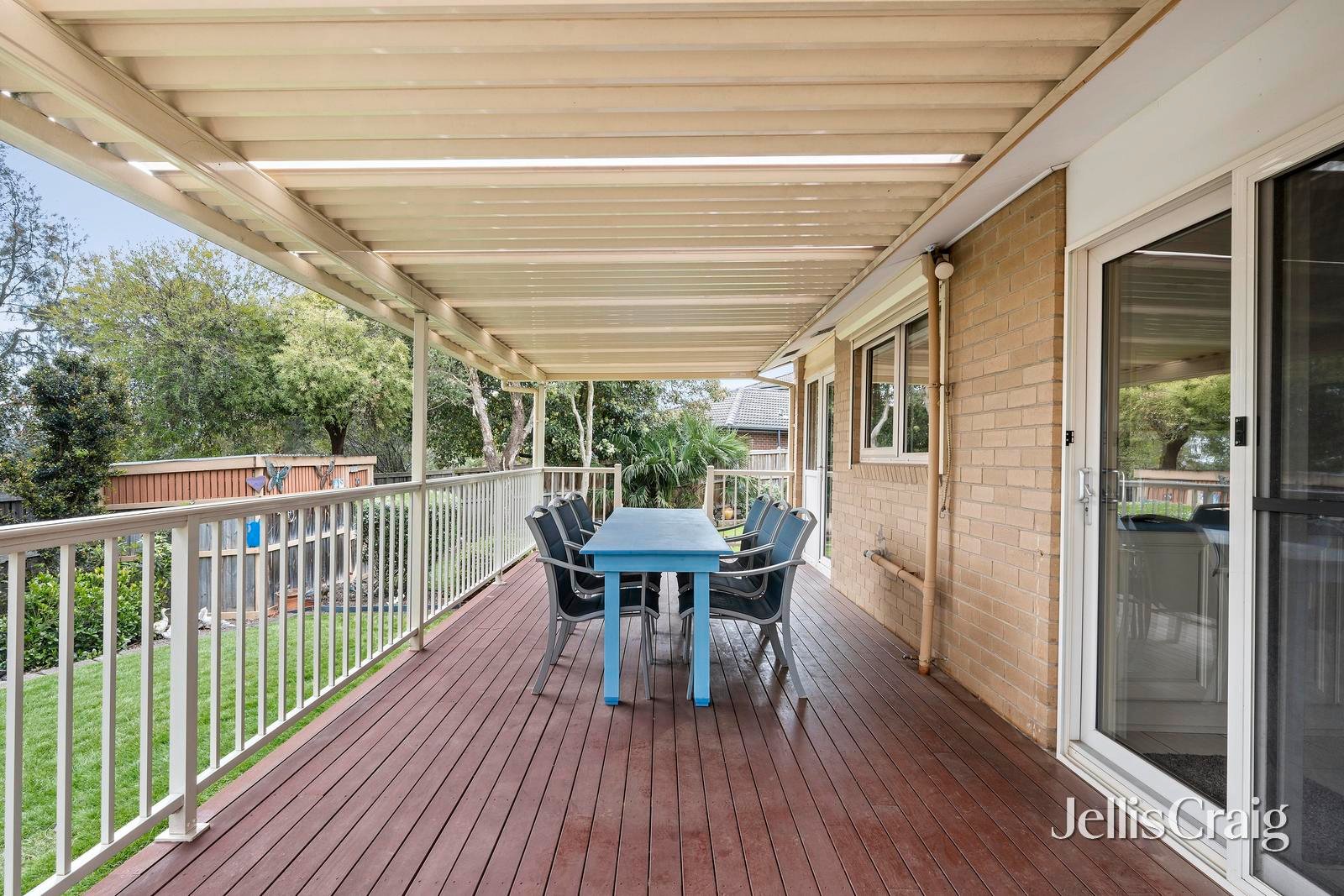 25 Savanna Drive, Mooroolbark image 11