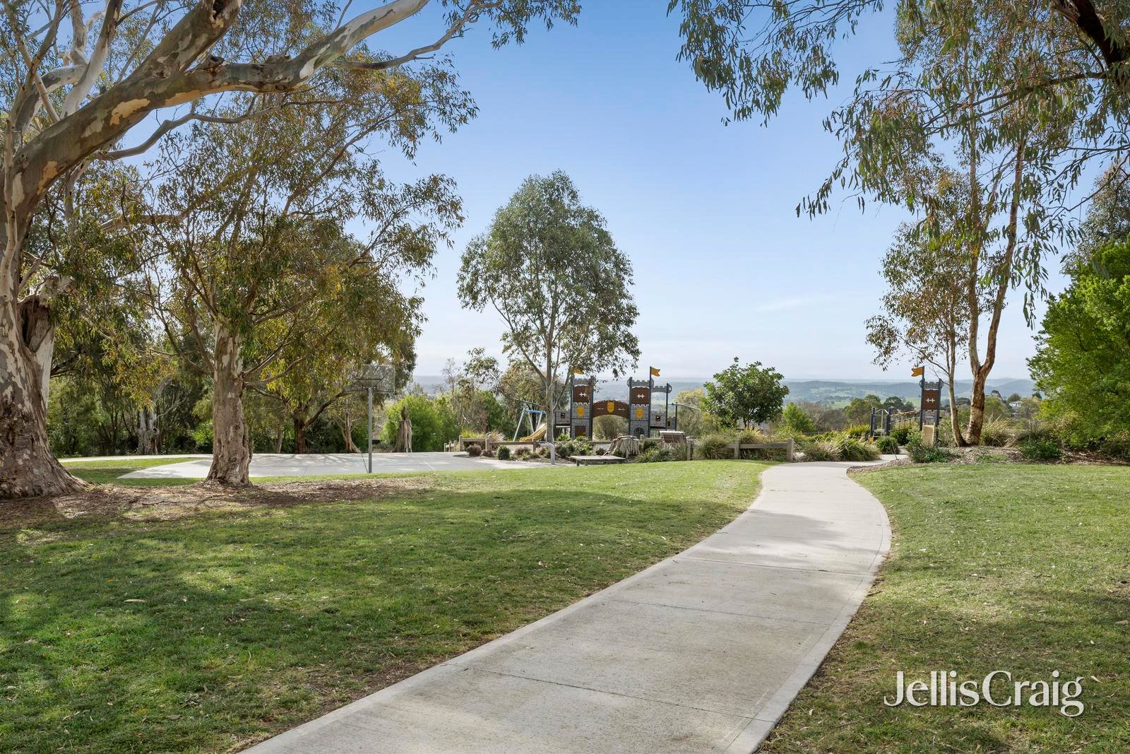 25 Savanna Drive, Mooroolbark image 17