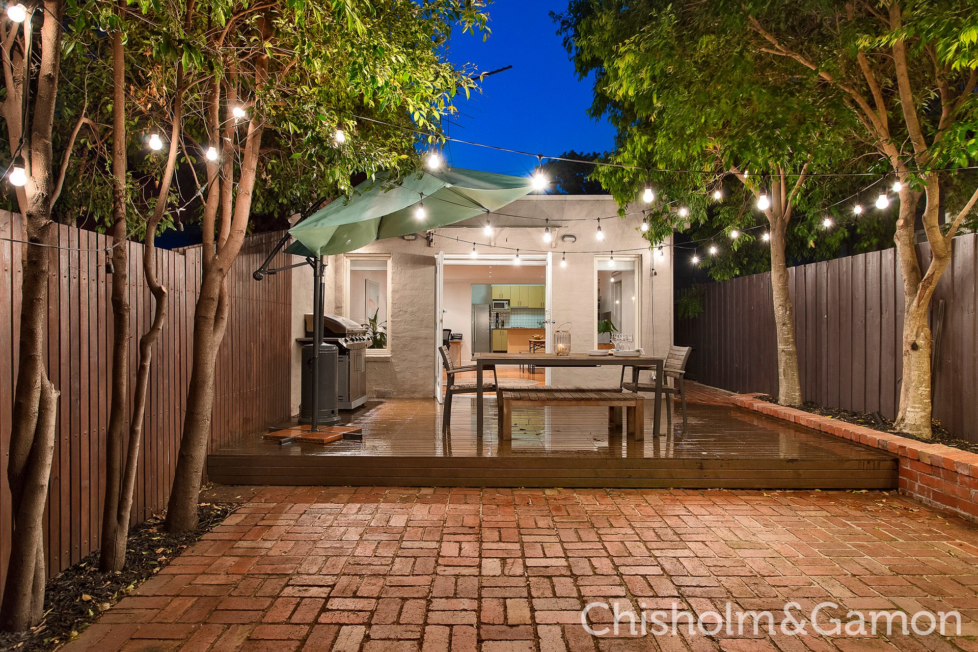25 Scott Street, Elwood image 3