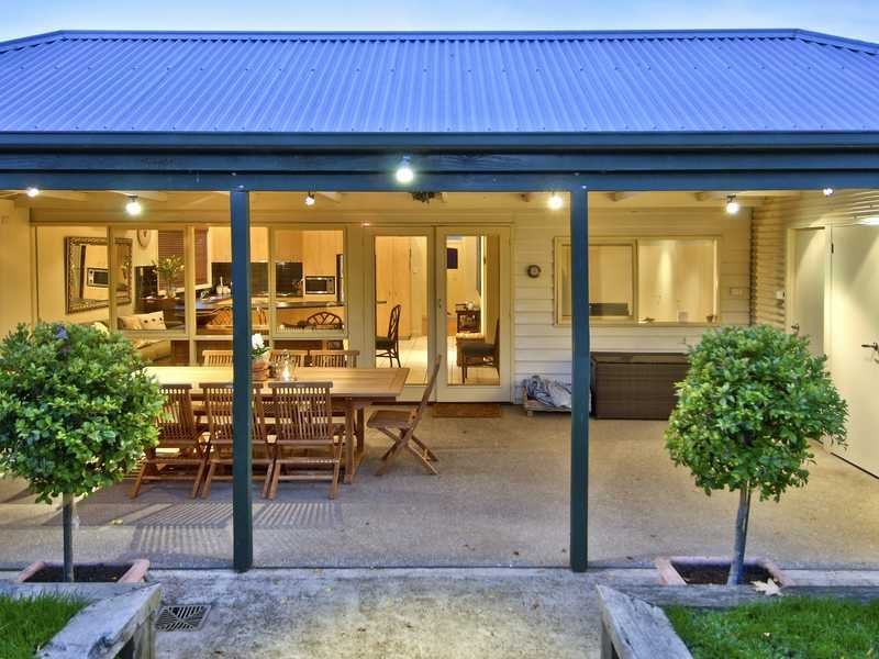 25 Seaview Parade, Belmont image 7
