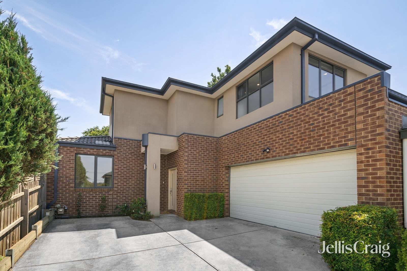 2/5 Selby Street, Mount&nbsp;Waverley image 2