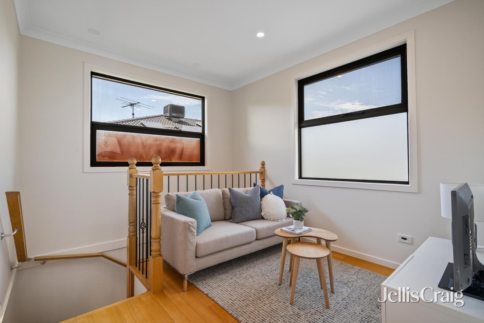 2/5 Selby Street, Mount&nbsp;Waverley image 8