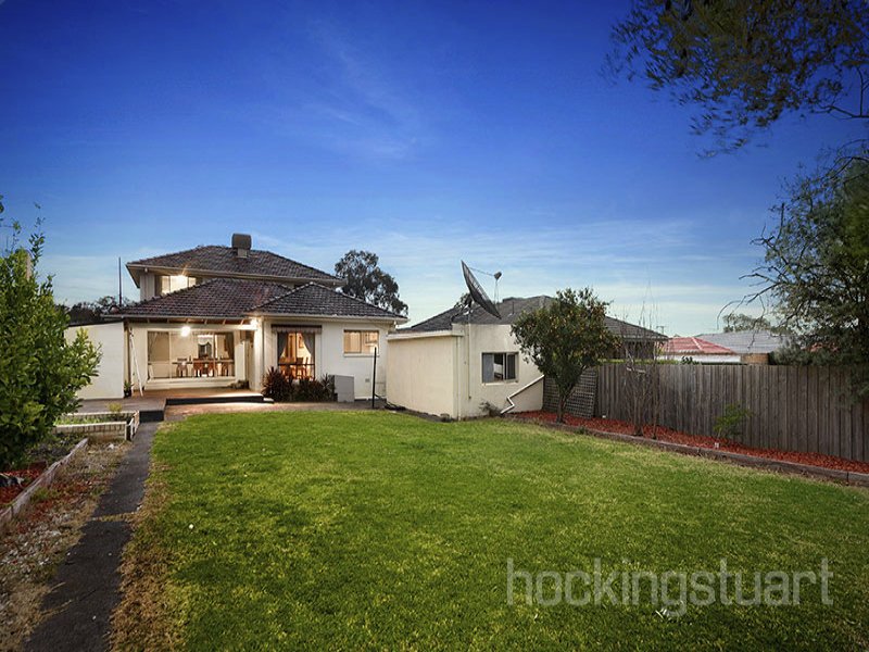 25 Shafer Road, Blackburn North image 9
