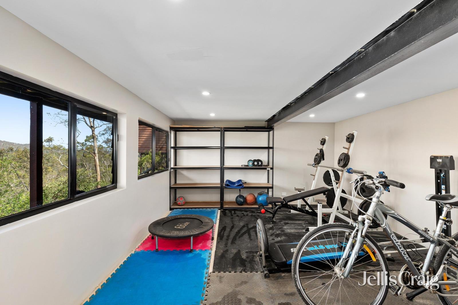 25 Shanklin Street, Hurstbridge image 10