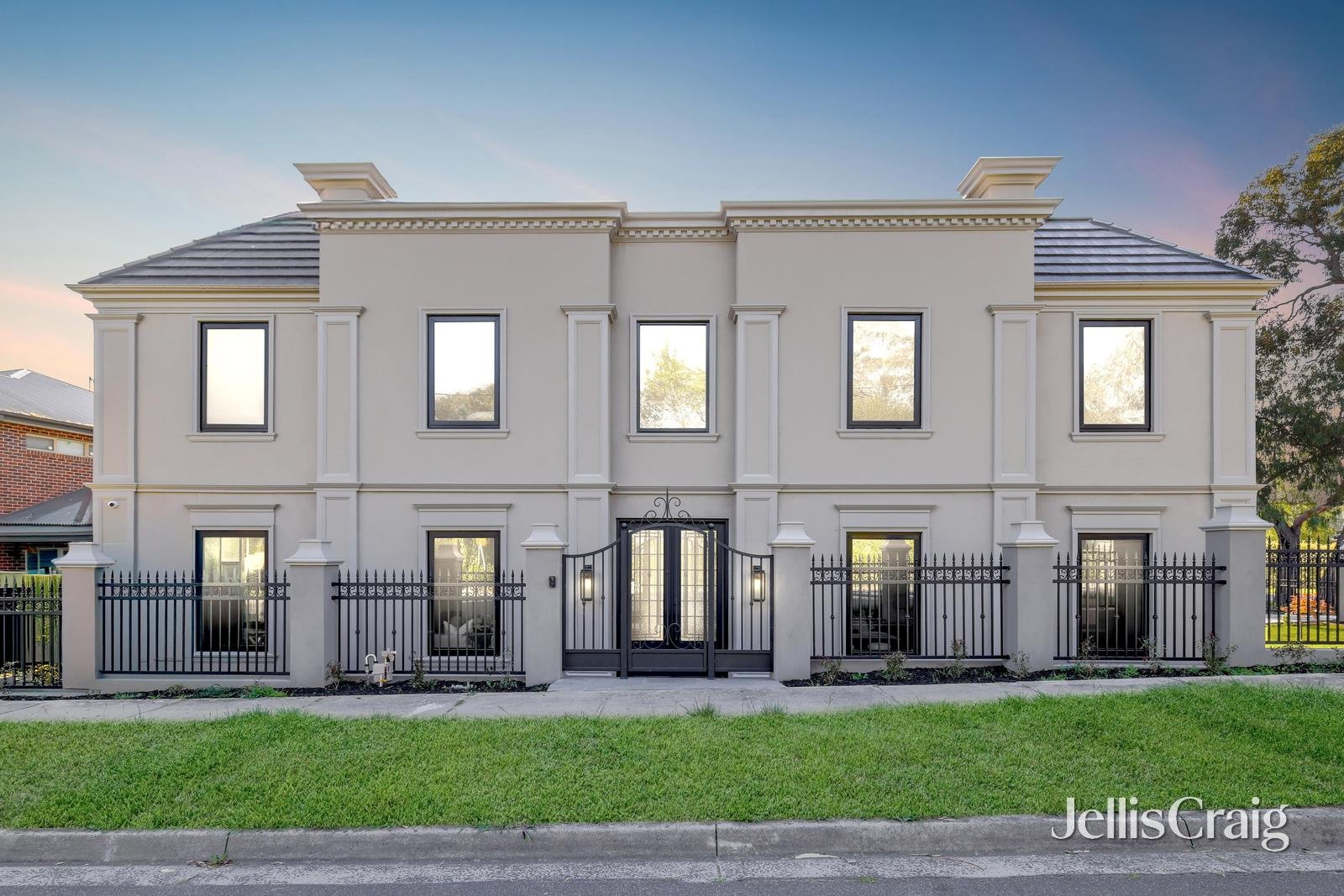 25 Shepherd Road, Glen Waverley image 1